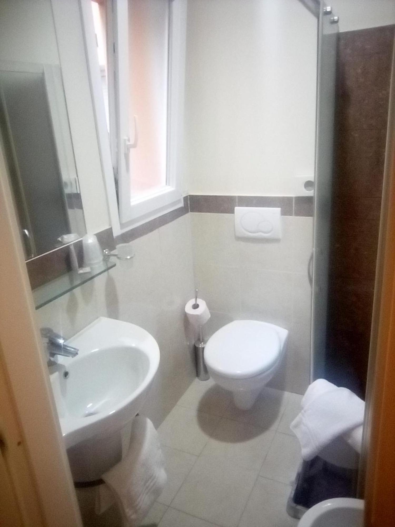Hotel Lalla 3*