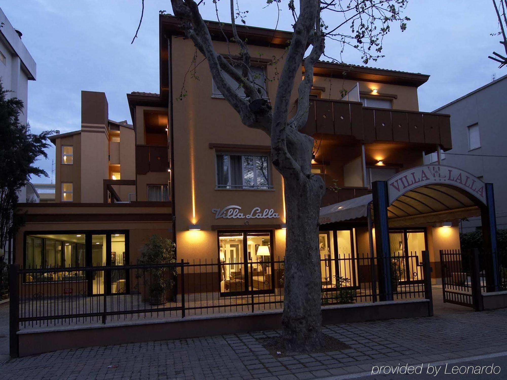 Lalla Hotel