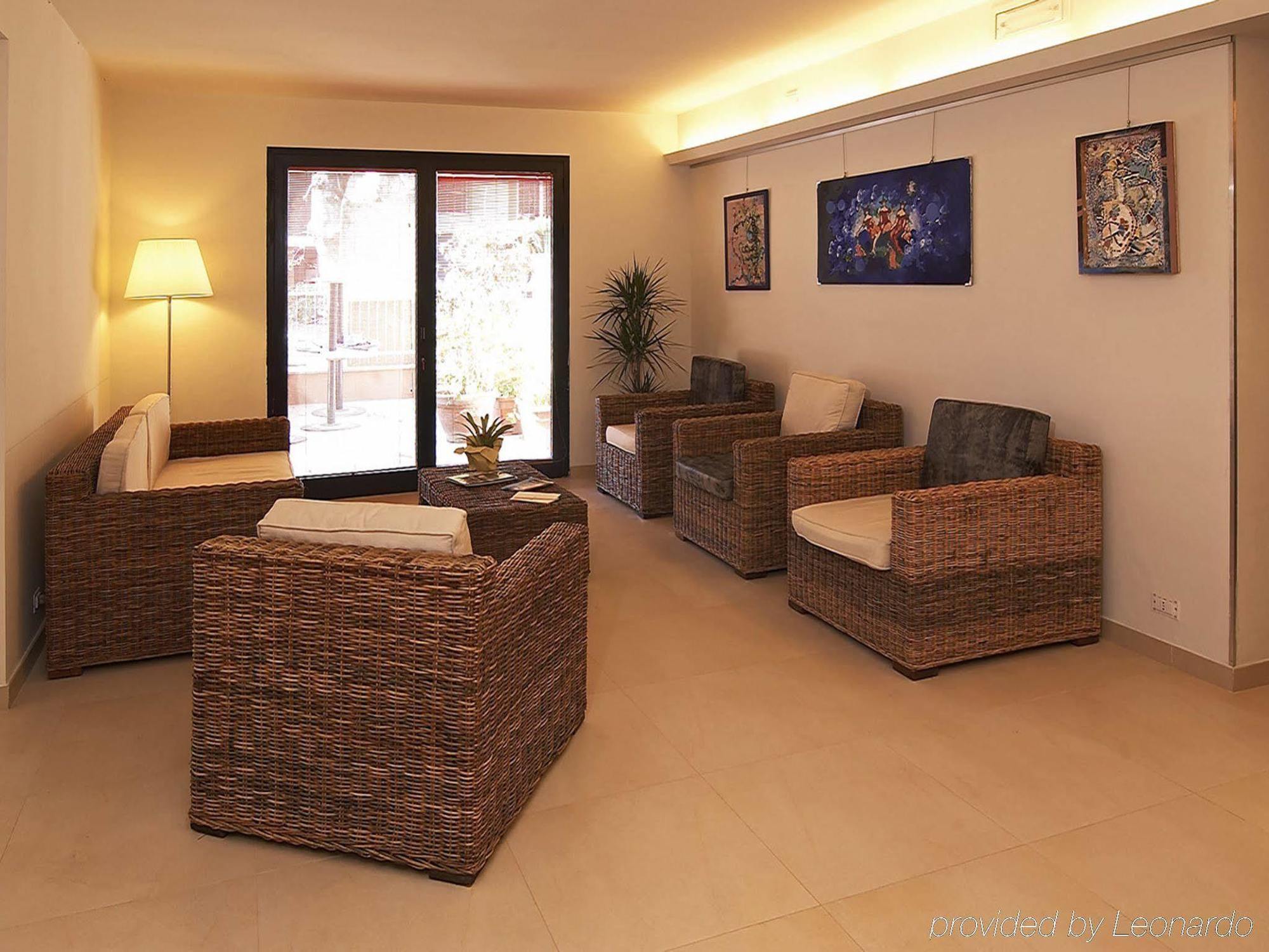 Lalla Hotel 3*